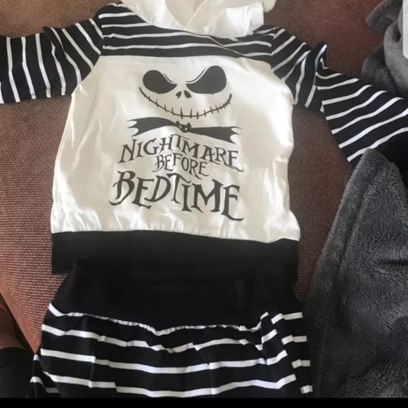 Nightmare before Christmas outfit - Picture 4 of 5